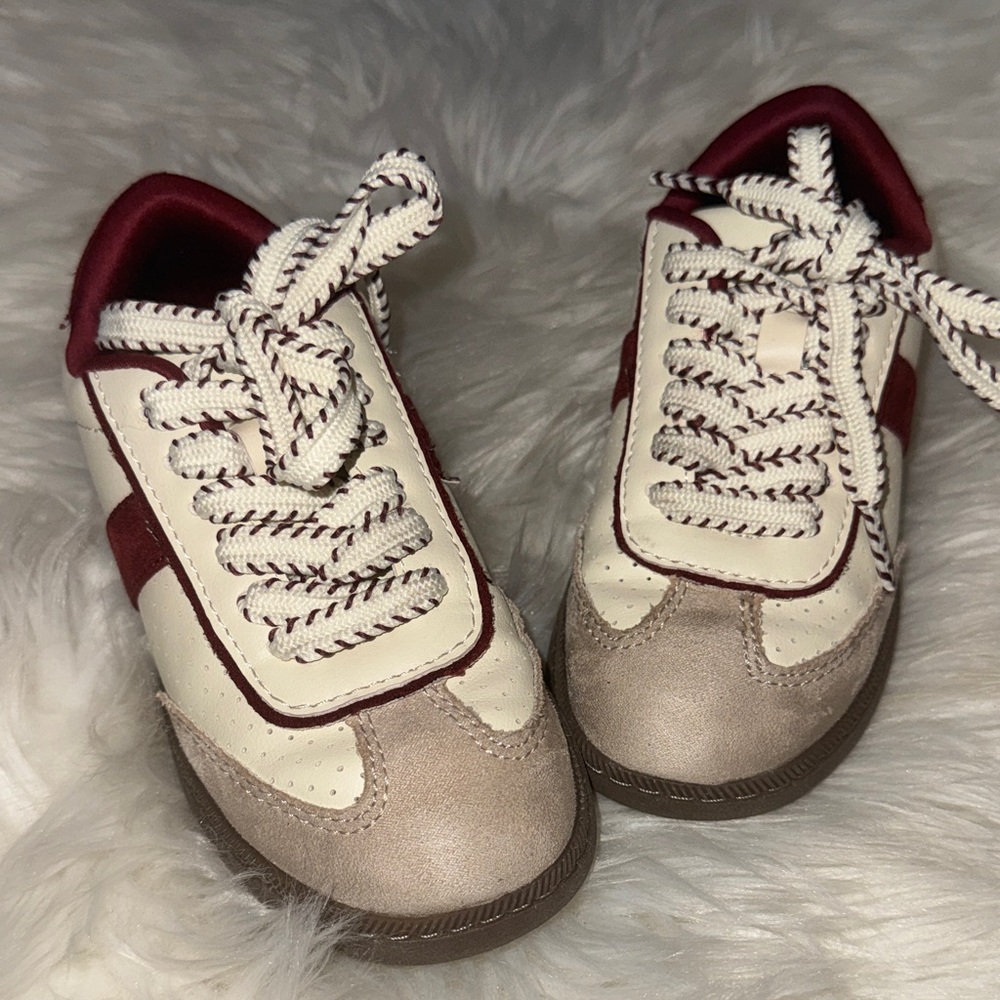 Zara Kids Sneakers in Cream, Beige and Burgundy